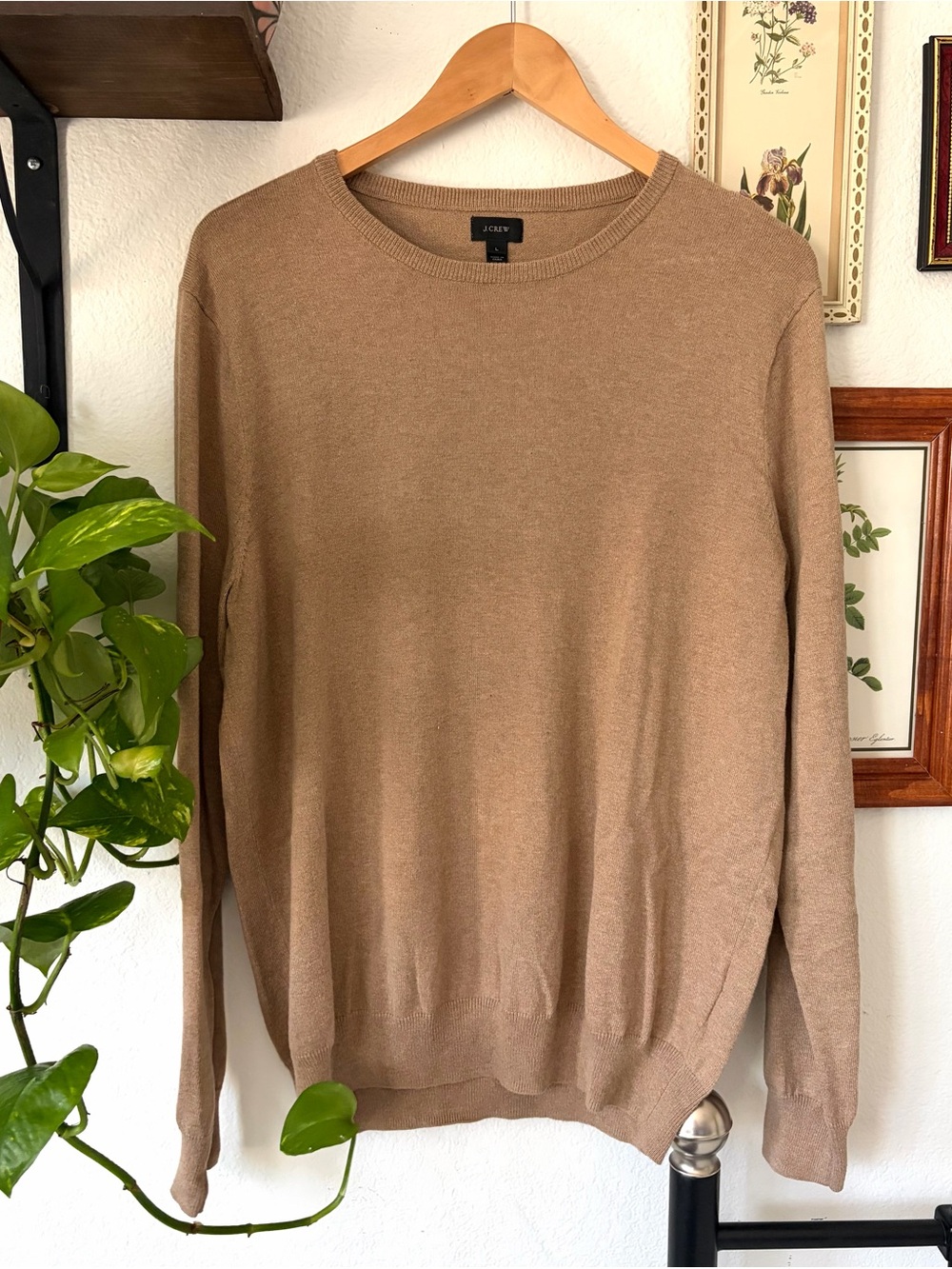 Soft Cotton Cashmere Blend J. Crew Men’s Crewneck Sweater in Camel - Large